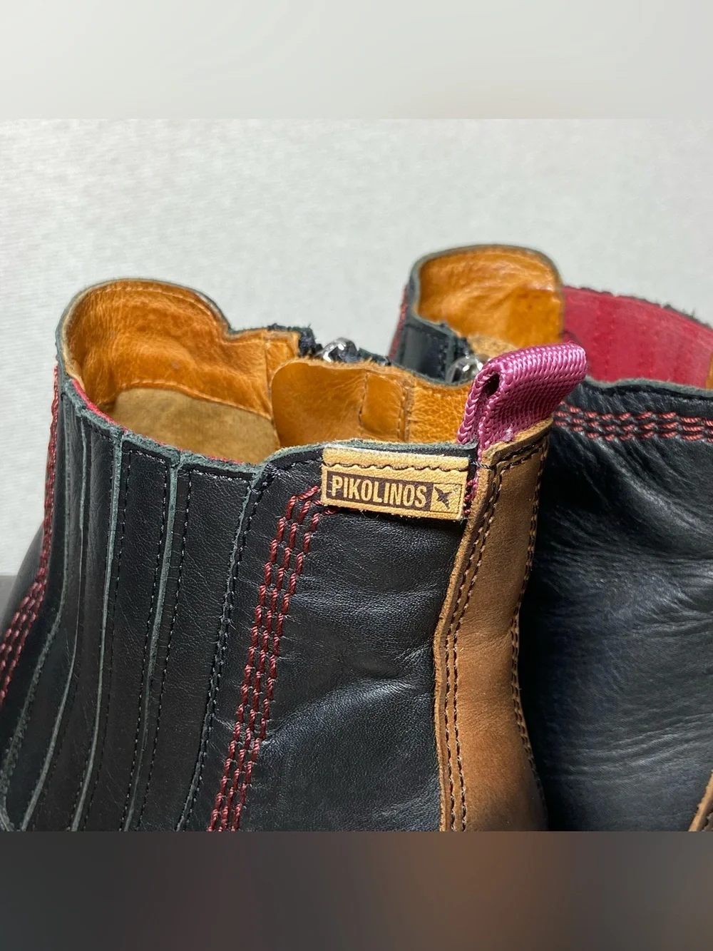 PIKOLINOS Aspe Black Leather Ankle Side Zip Boots Size 9 EUR 39 Made In Spain